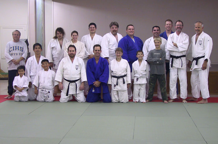 January 2003 class with new Dax tatami from Hatashita Enterprises